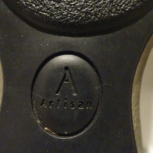 Clarks Collection Bronze Strappy Casual Sandals Size 7M Metallic Peep Toe - Picture 5 of 5